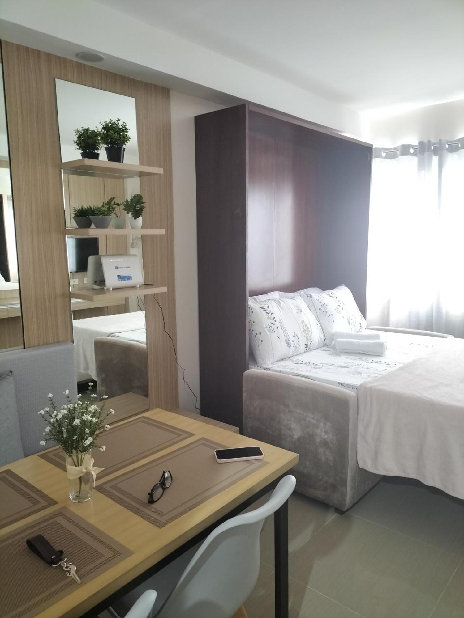 Cozy 1233 The Persimmon Studio Near Sm And Ayala Cebu Exterior photo